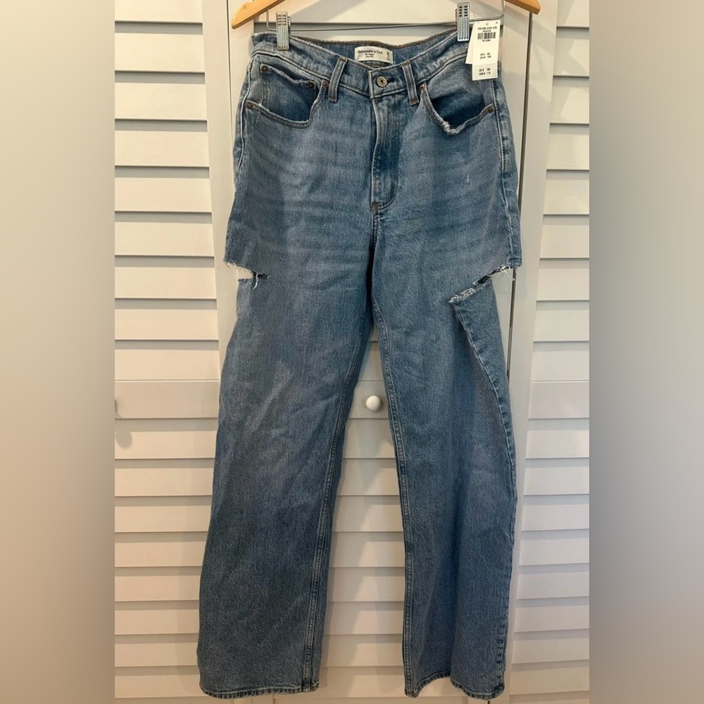 Abercrombie mid rise baggy jeans